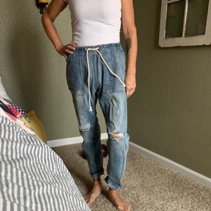 NWT DISTRESSED DRAWSTRING JEANS HIGH WAIST